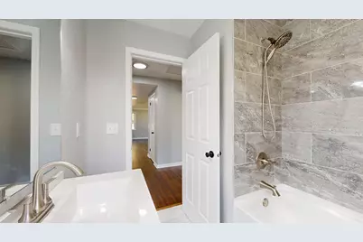 740 Orange Avenue E, Saint Paul, MN 55106 - Photo 8