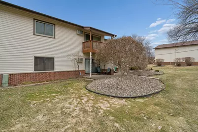4002 Foss Road #102, Saint Paul, MN 55421 - Photo 4