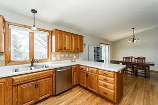 1308 38th St SW, Rochester, MN 55902 - Photo 14