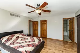 1308 38th St SW, Rochester, MN 55902 - Photo 4