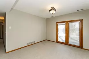 1308 38th St SW, Rochester, MN 55902 - Photo 10