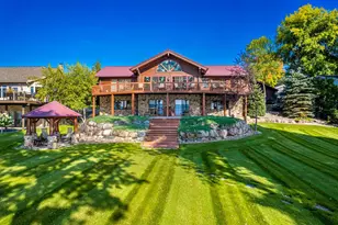 1380 S Shore Dr, Detroit Lakes, MN 56501 - Photo 1