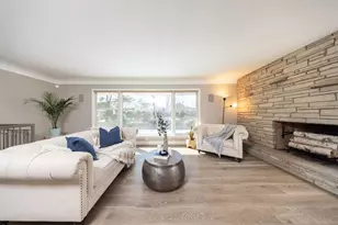 4605 W 62nd St, Edina, MN 55424 - Photo 10