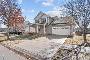 11281 69th St NE, Albertville, MN 55301 - Photo 2