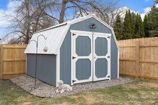 810 20th St NE, Owatonna, MN 55060 - Photo 38