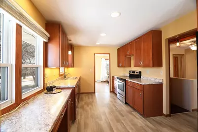 811 N 7th Street, Virginia, MN 55792 - Photo 6