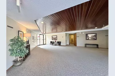 10 Windsor Court #203, New Brighton, MN 55112 - Photo 4