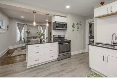 714 Western Avenue N, Saint Paul, MN 55103 - Photo 12