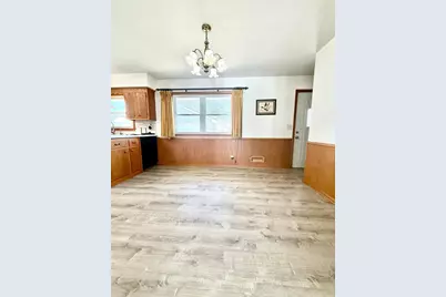 7107 Girard Avenue N, Brooklyn Center, MN 55430 - Photo 8