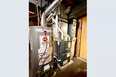 7107 Girard Avenue N, Brooklyn Center, MN 55430 - Photo 32