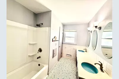 7107 Girard Avenue N, Brooklyn Center, MN 55430 - Photo 20