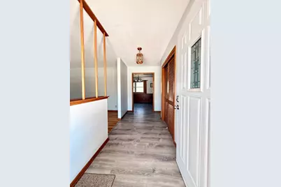 7107 Girard Avenue N, Brooklyn Center, MN 55430 - Photo 2