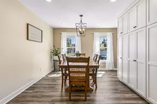 2423 Pond Ave E, Maplewood, MN 55119 - Photo 22