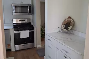 812 McKnight Rd N, Maplewood, MN 55119 - Photo 10