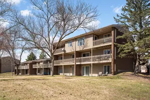 7607 Harold Ave, Golden Valley, MN 55427 - Photo 42