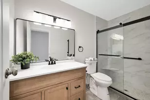 7607 Harold Ave, Golden Valley, MN 55427 - Photo 14