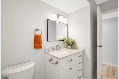 7607 Harold Avenue, Golden Valley, MN 55427 - Photo 8