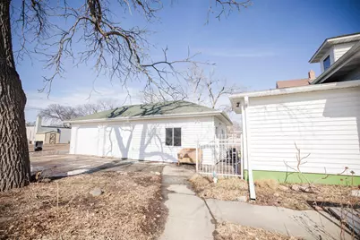 107 E 5th Street, Morris, MN 56267 - Photo 4