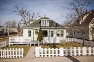 107 E 5th St, Morris, MN 56267 - Photo 1