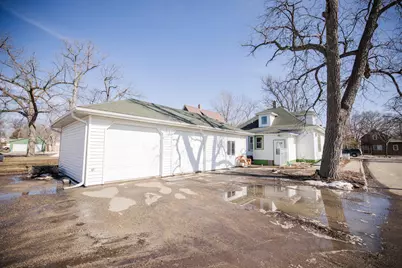 107 E 5th Street, Morris, MN 56267 - Photo 4