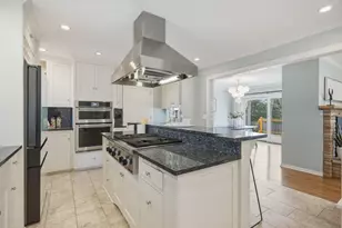 5424 Highwood Dr W, Edina, MN 55436 - Photo 10