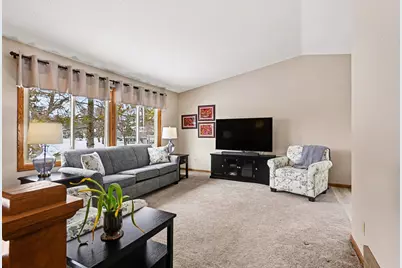 851 Sherwood Road, Shoreview, MN 55126 - Photo 2