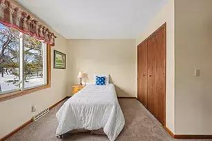 851 Sherwood Rd, Shoreview, MN 55126 - Photo 12