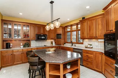 7005 Halifax Lane NW, Rochester, MN 55901 - Photo 6