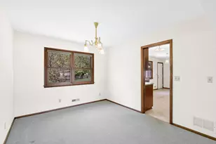 173 Yoho Dr, Anoka, MN 55303 - Photo 8