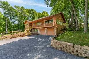 487 Shorewood Dr, Detroit Lakes, MN 56501 - Photo 2