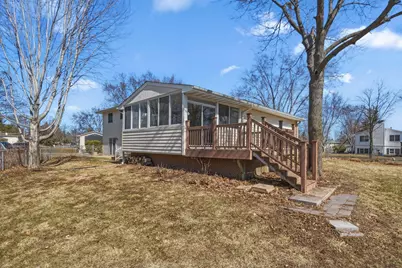 2063 Parkway Drive, North Saint Paul, MN 55109 - Photo 30