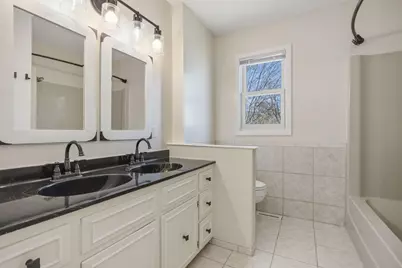 2063 Parkway Drive, North Saint Paul, MN 55109 - Photo 20