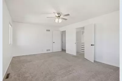 2063 Parkway Drive, North Saint Paul, MN 55109 - Photo 16