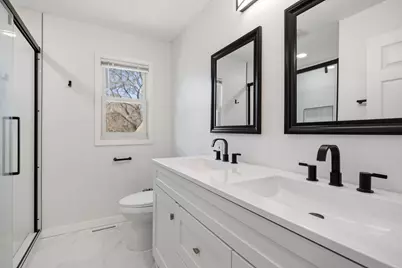 2063 Parkway Drive, North Saint Paul, MN 55109 - Photo 18