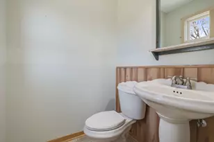 2063 Parkway Dr, North Saint Paul, MN 55109 - Photo 24