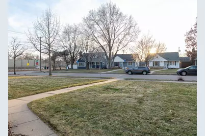 6133 Russell Avenue S, Minneapolis, MN 55410 - Photo 10