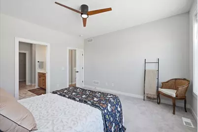 634 Elizabeth Way, Hudson, WI 54016 - Photo 12