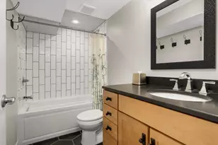 1057 Esther Ln, Mendota Heights, MN 55118 - Photo 38