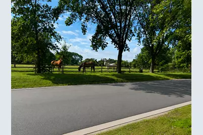 2805 Alvarado Lane N, Plymouth, MN 55447 - Photo 2