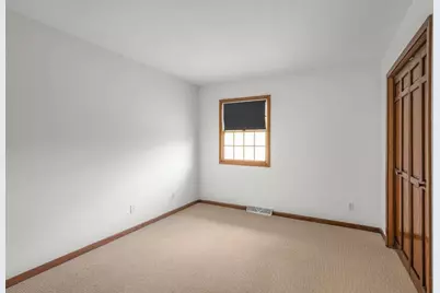 2805 Alvarado Lane N, Plymouth, MN 55447 - Photo 24