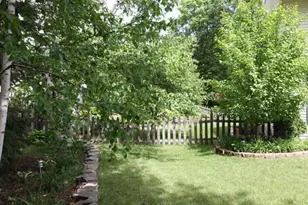 2805 Alvarado Ln N, Plymouth, MN 55447 - Photo 24