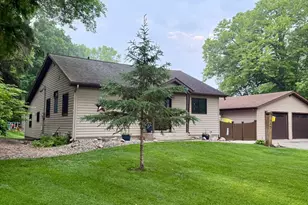 425 Shorewood Dr, Detroit Lakes, MN 56501 - Photo 1