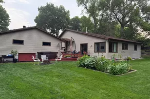 425 Shorewood Dr, Detroit Lakes, MN 56501 - Photo 6