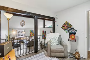 11137 Trail West Rd, Bloomington, MN 55437 - Photo 10