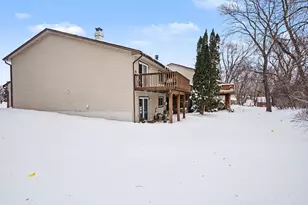 11137 Trail West Rd, Bloomington, MN 55437 - Photo 20