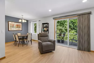 438 Pondridge Circle, Wayzata, MN 55391 - Photo 10