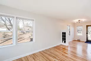 2263 Priscilla St, Saint Paul, MN 55108 - Photo 8