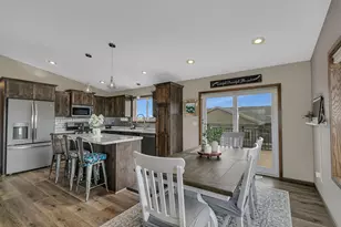 630 Driftwood Ave, Watkins, MN 55389 - Photo 18