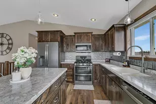 630 Driftwood Ave, Watkins, MN 55389 - Photo 20