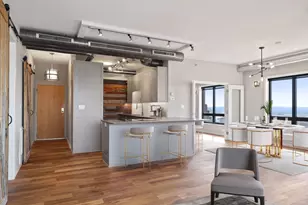 168 6th St E, Saint Paul, MN 55101 - Photo 4